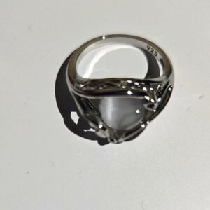 🚚Elegant Silver Ring with Gemstone